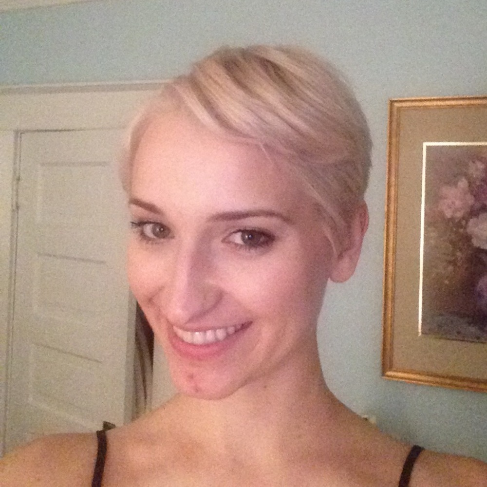 Meet your Posher, Emily